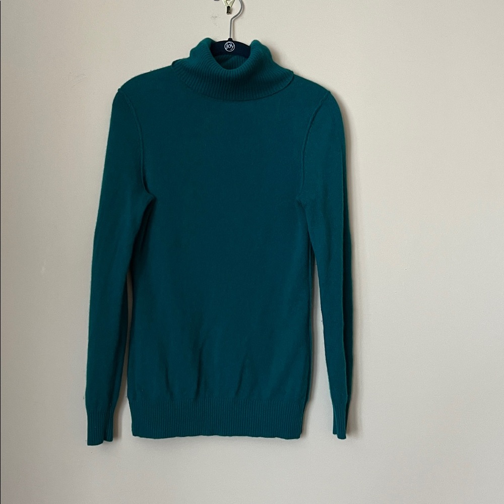 Antonio Melani 100% cashmere sweater M
